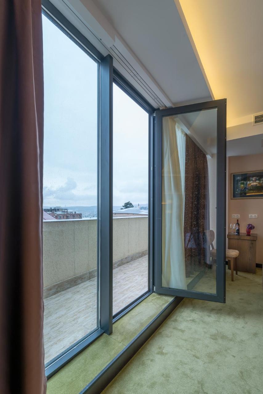Veranova Hotel Tbilisi Exterior foto
