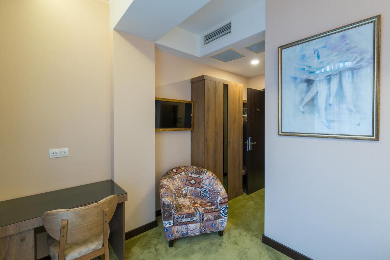 Veranova Hotel Tbilisi Exterior foto
