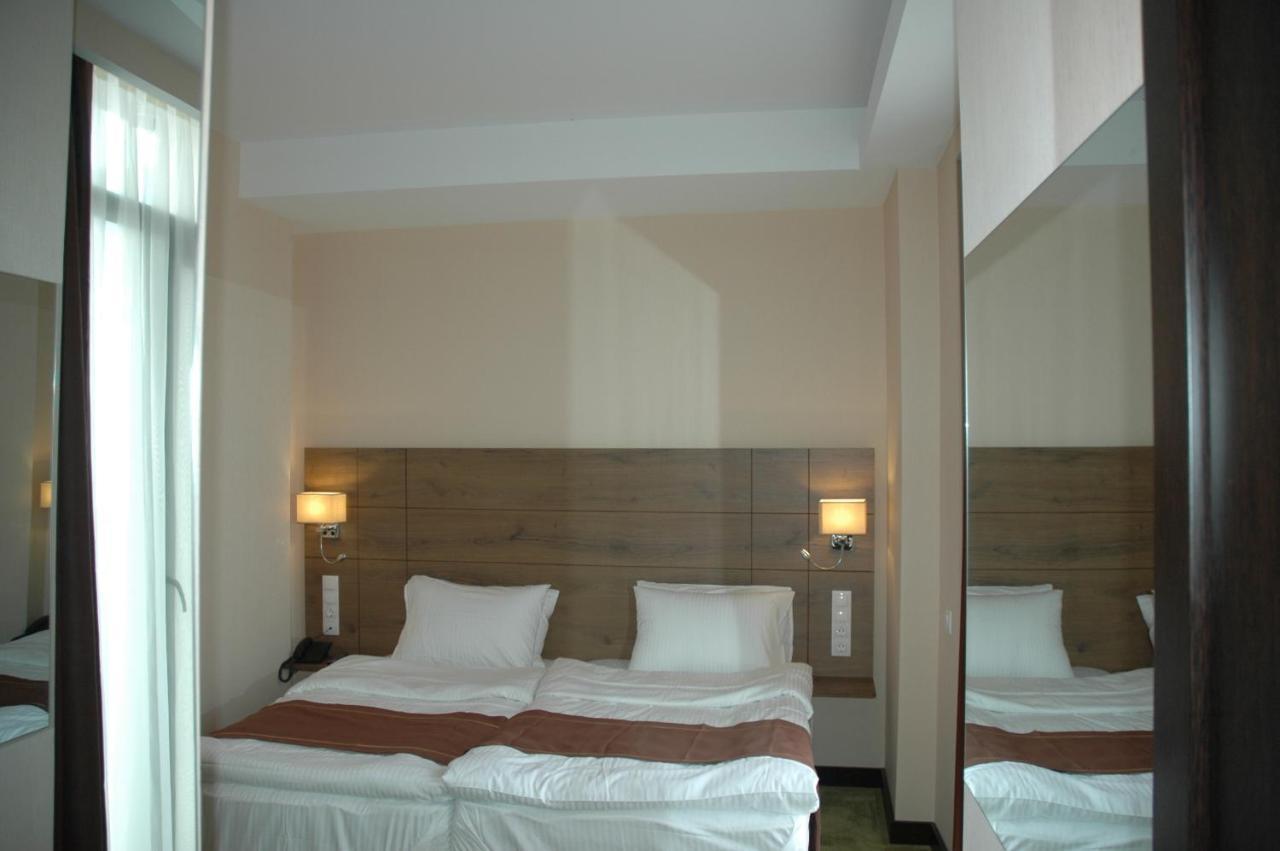 Veranova Hotel Tbilisi Exterior foto