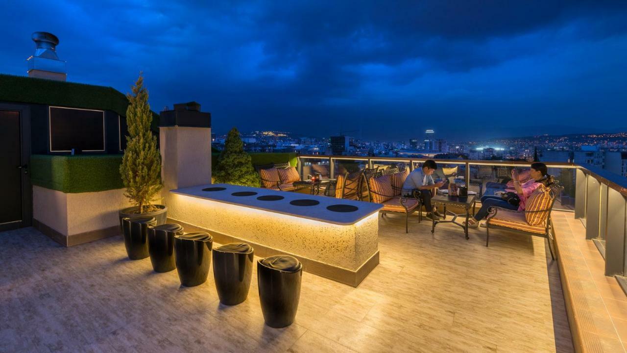 Veranova Hotel Tbilisi Exterior foto